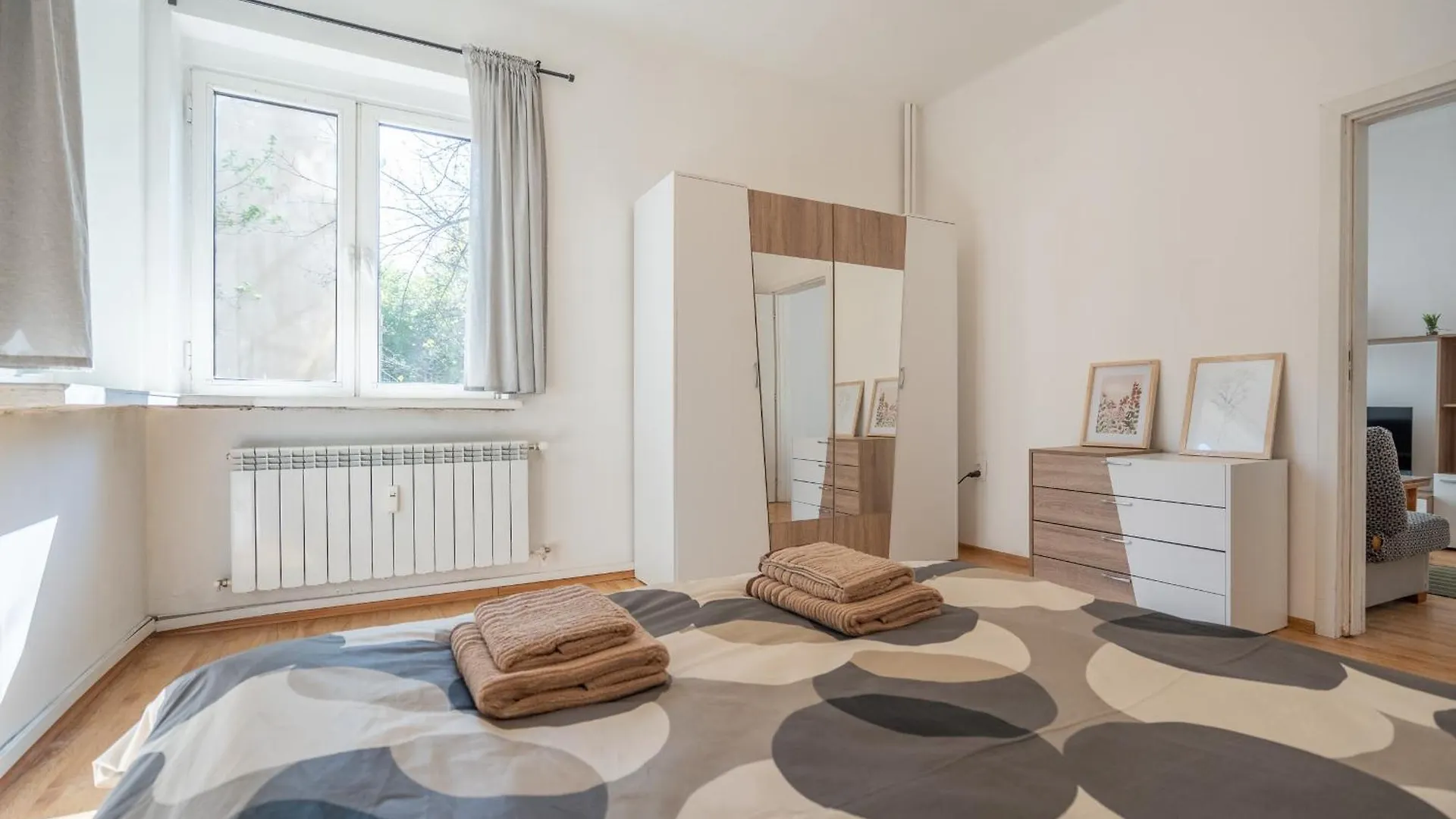 Appartement 2 Bdr Central Home Next To The National Stadium Sofia